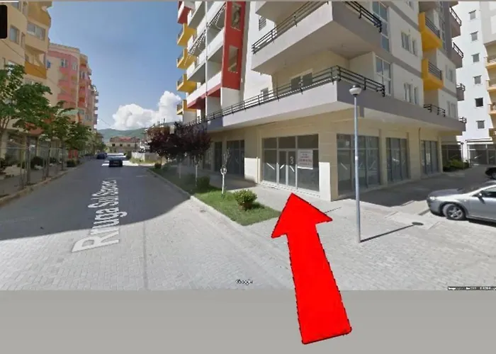 Lakeside Serenity 公寓 *