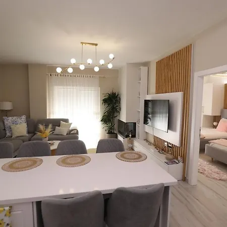 Apartamento Lakeside Serenity