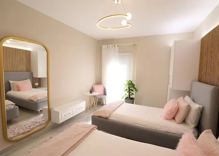 Lakeside Serenity * Pogradec