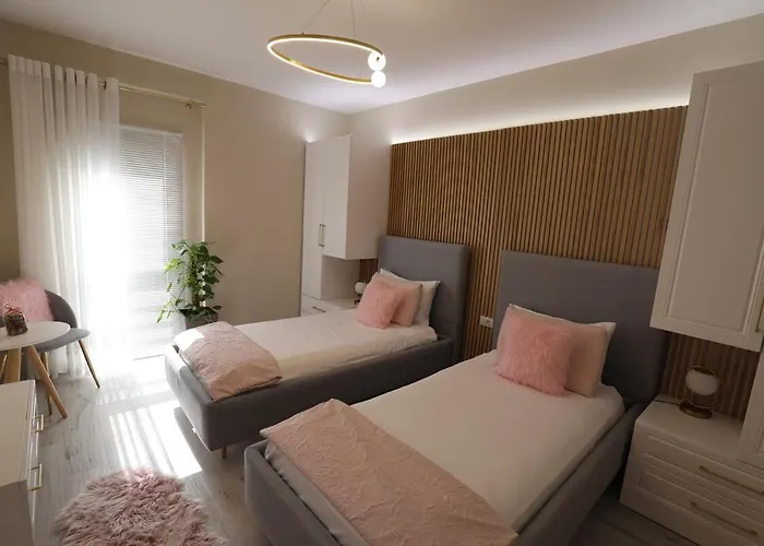 Apartment Lakeside Serenity Pogradec