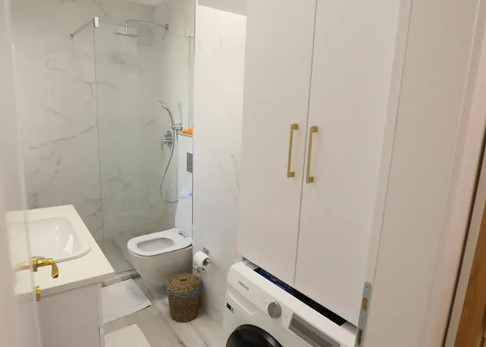 Lakeside Serenity Pogradec